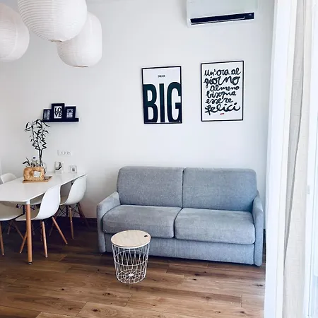 M4 White Monolocale Moderno E Funzionale * Scandicci