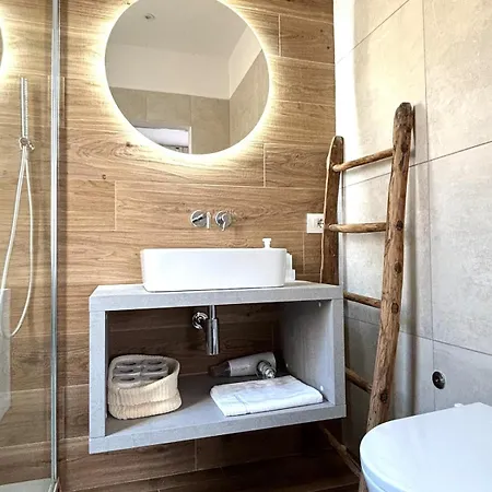 M4 White Monolocale Moderno E Funzionale Scandicci